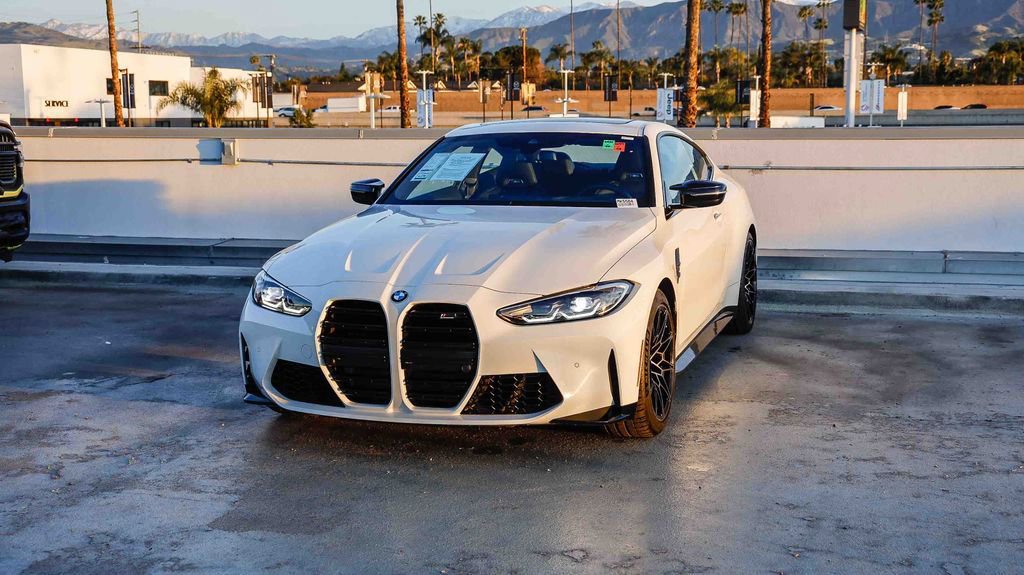 Used 2024 BMW M4 xDrive Competition w/ Executive Package AWD/4WD image 4