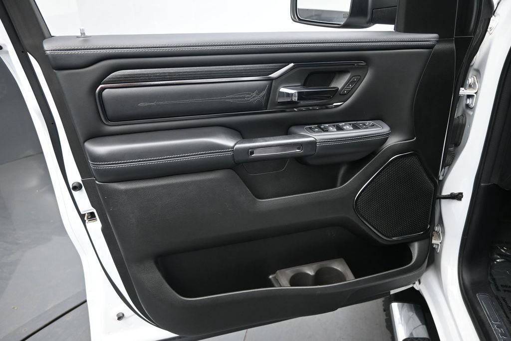 Used 2024 RAM 1500 Limited AWD/4WD image 23