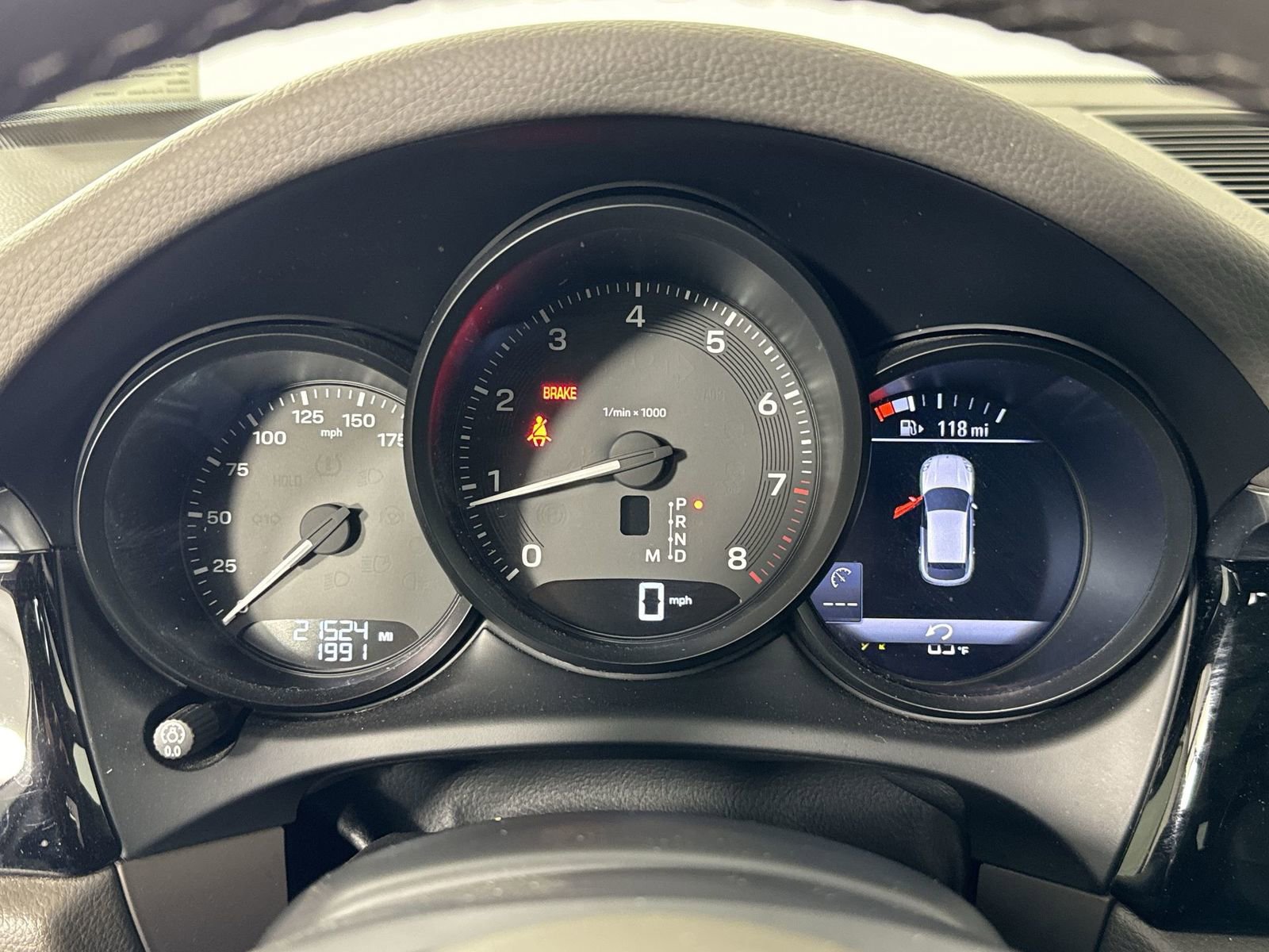 Used 2023 Porsche Macan image 16