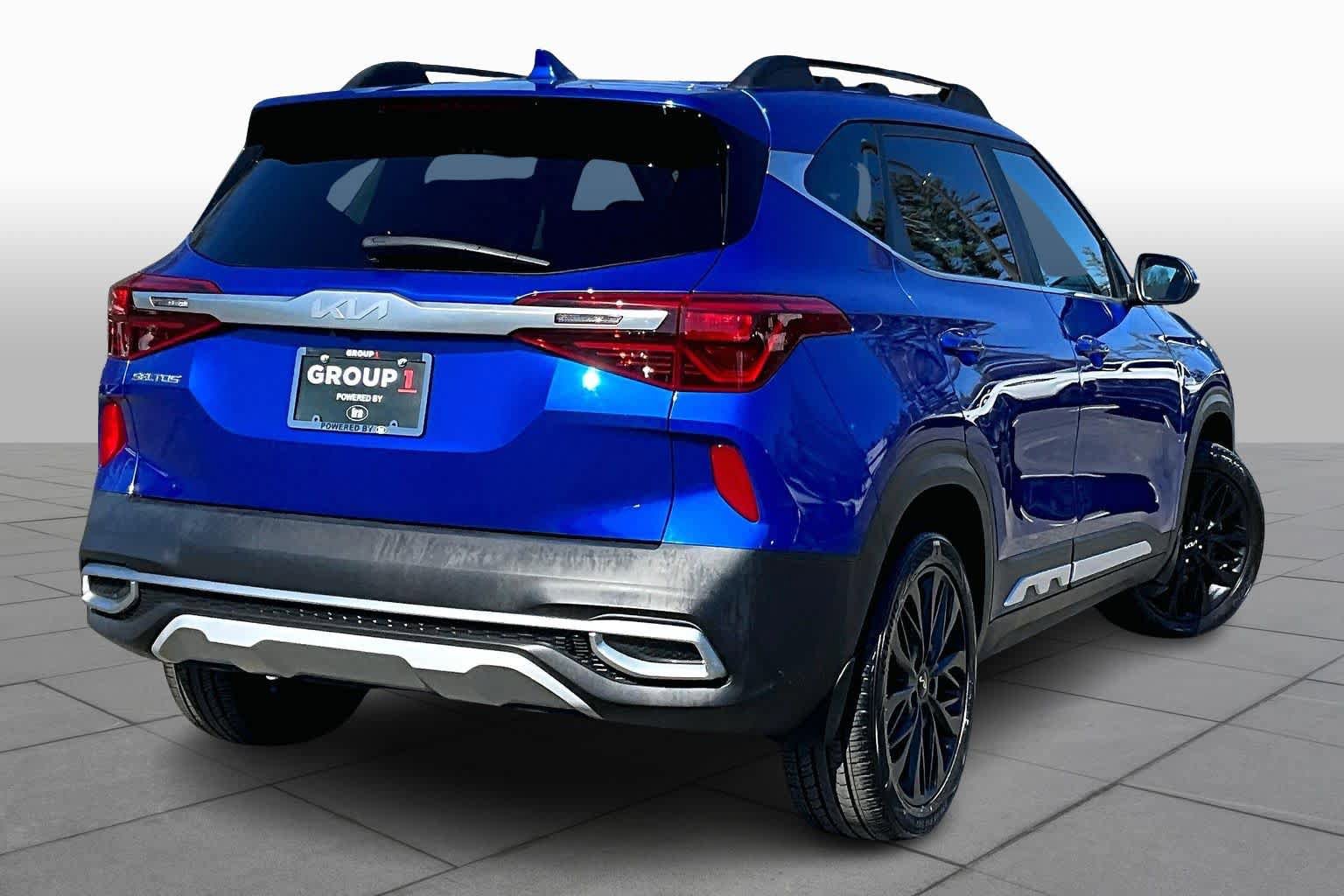 Used 2022 Kia Seltos Nightfall Edition image 13