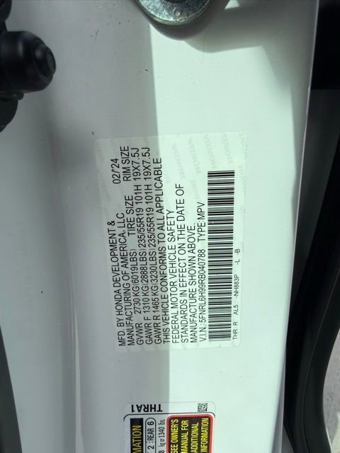 Used 2024 Honda Odyssey Elite image 14