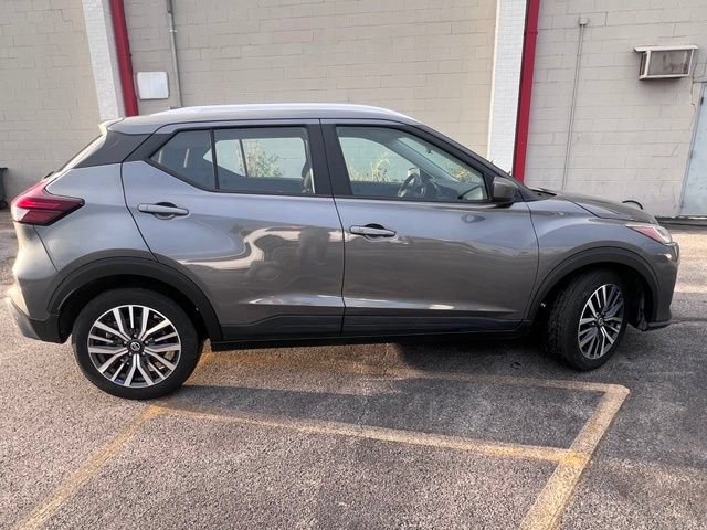 Used 2021 Nissan Kicks SV FWD image 7