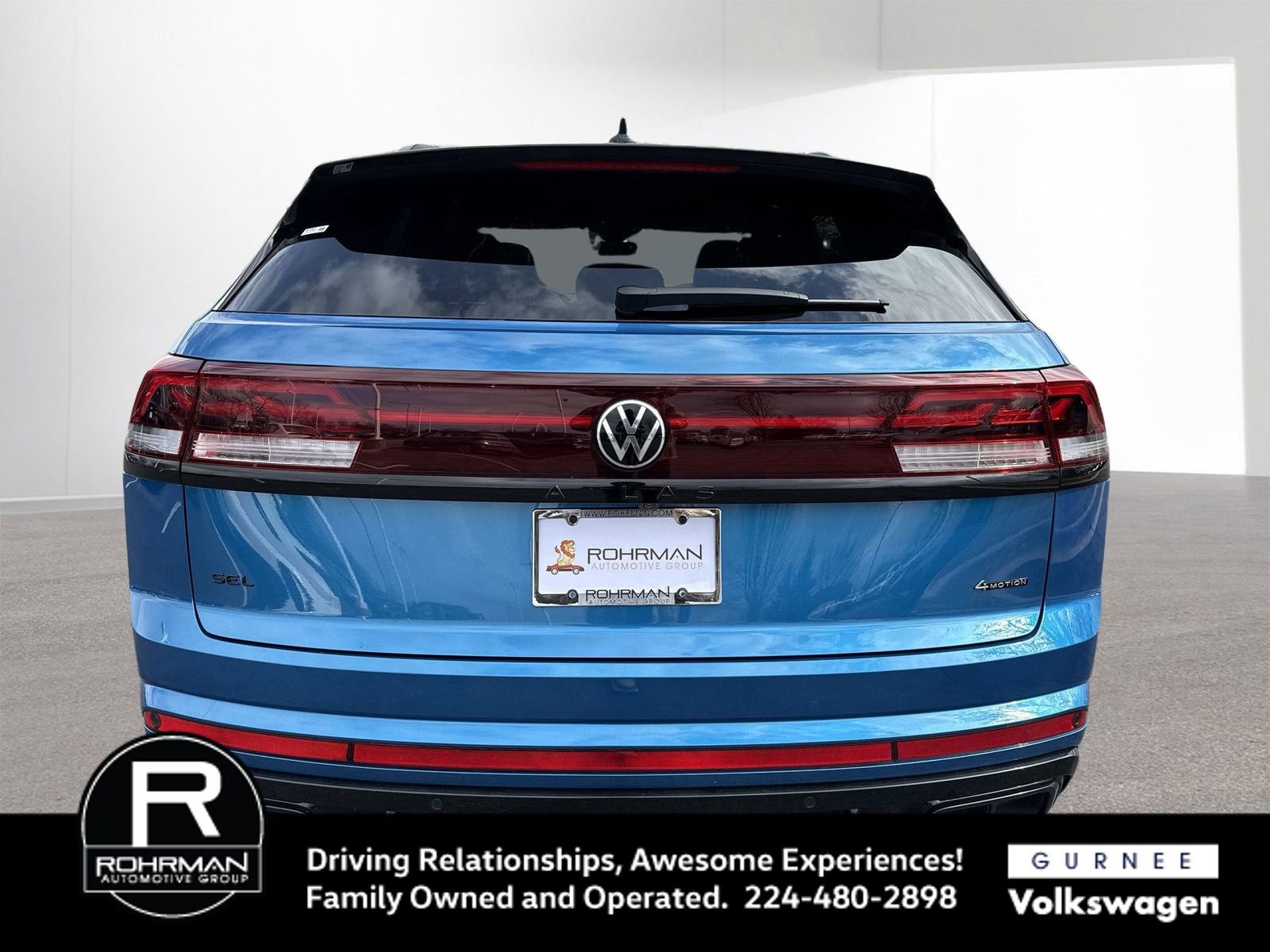 New 2025 Volkswagen Atlas Cross Sport SEL R-Line image 8