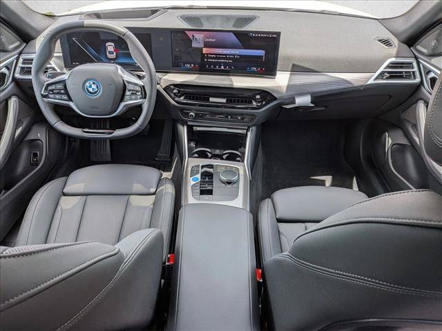 Used 2025 BMW i4 xDrive40i w/ Premium Package AWD/4WD image 19
