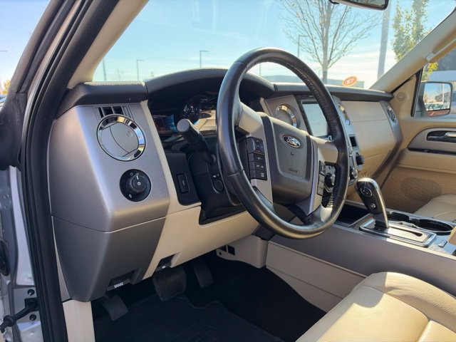 Used 2015 Ford Expedition EL Limited w/ Equipment Group 301A AWD/4WD image 9