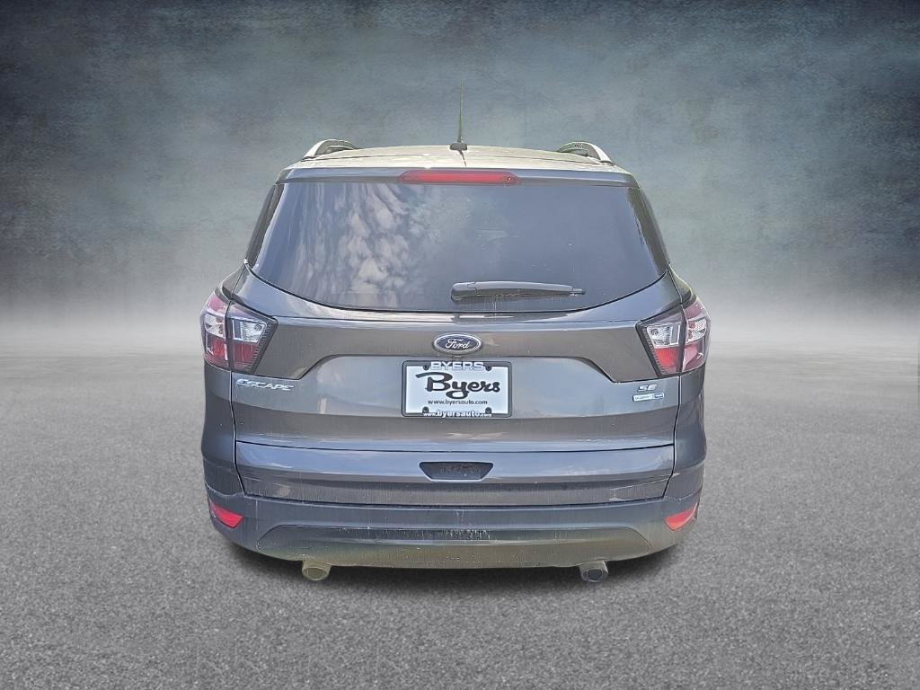 Used 2018 Ford Escape SE w/ SE Sport Appearance Package AWD/4WD image 5