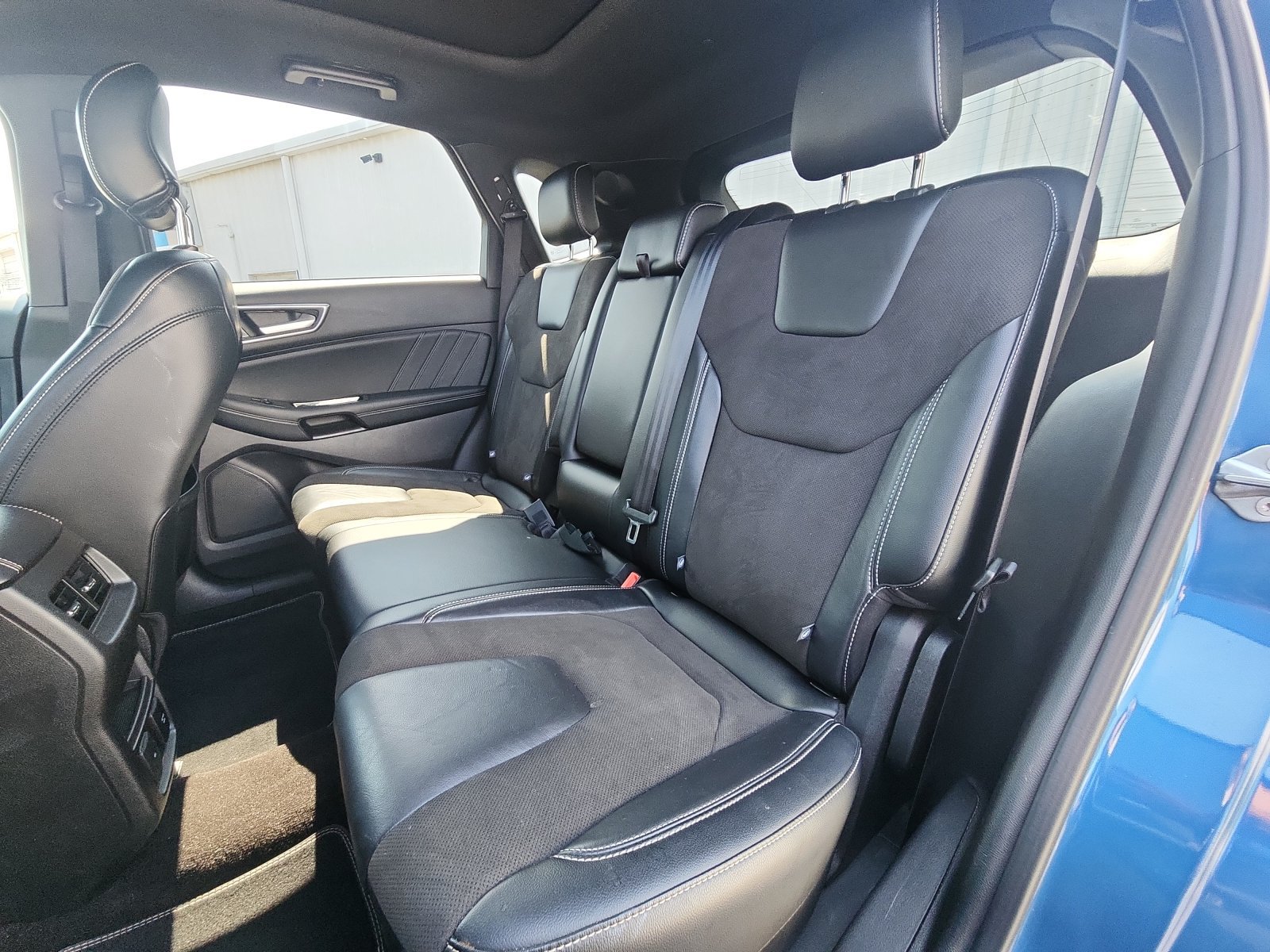 Used 2019 Ford Edge ST w/ Convenience Package AWD/4WD image 23