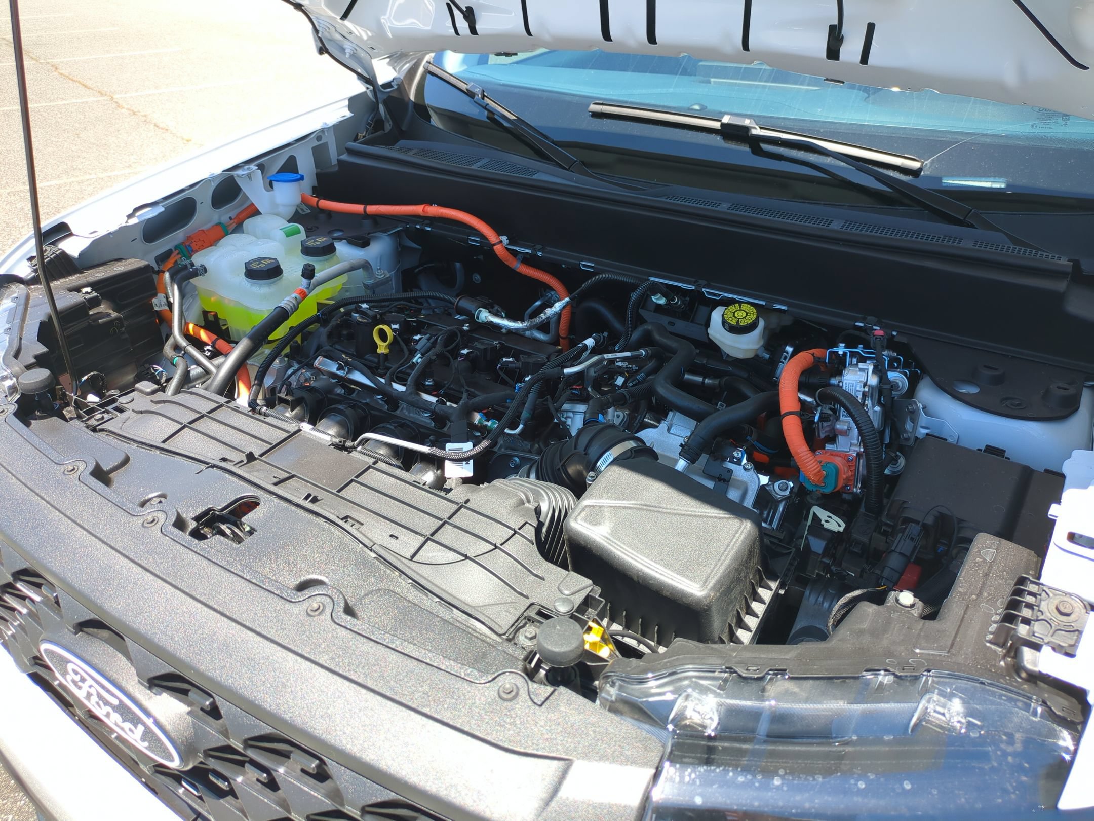 New 2026 Ford Maverick XLT w/ XLT Luxury Package FWD image 35