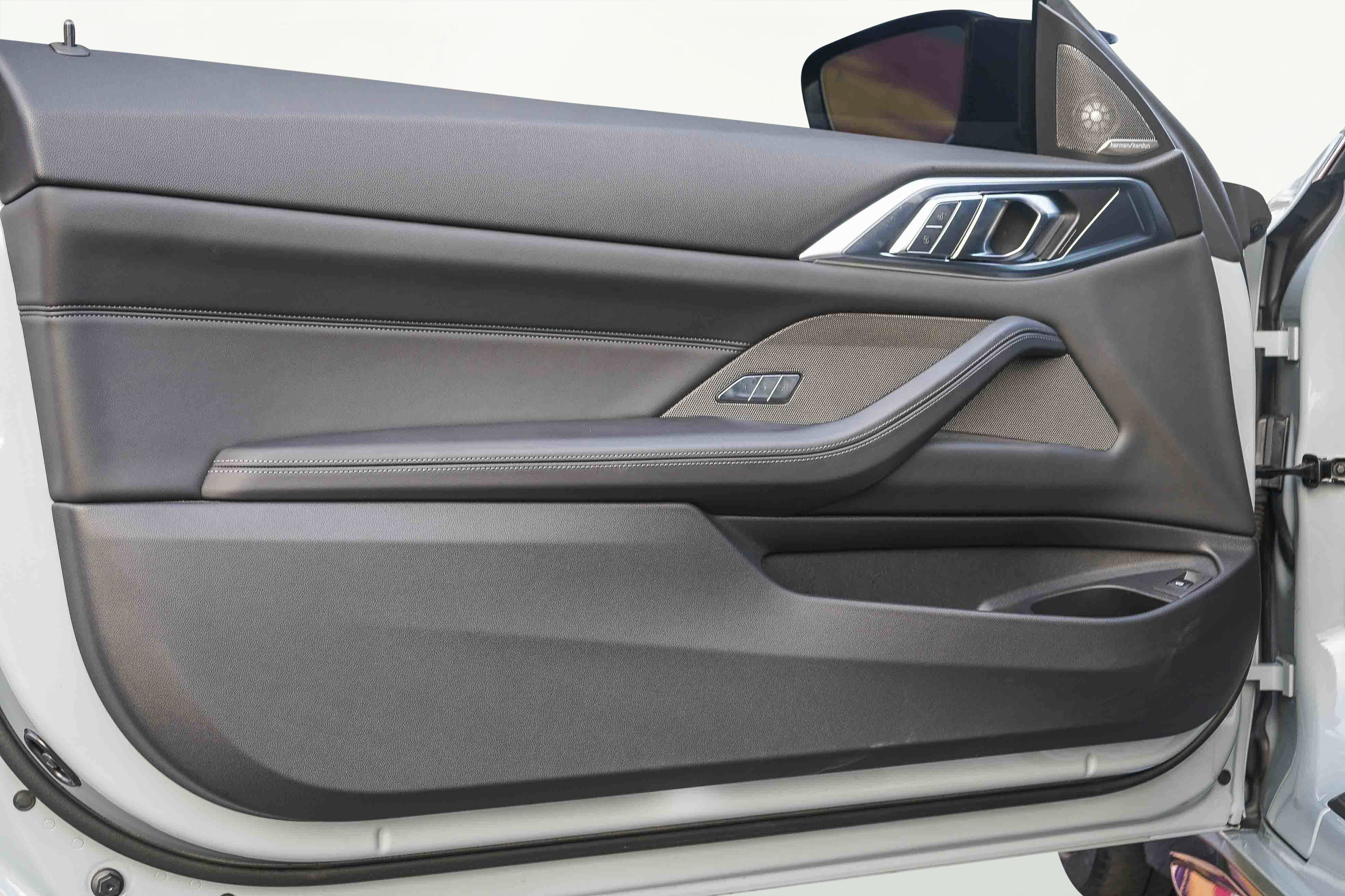 Used 2025 BMW M4 Competition w/ Executive Package image 36