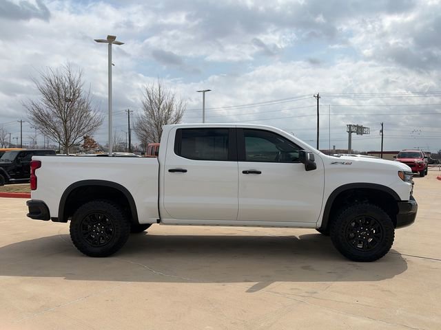 Used 2024 Chevrolet Silverado 1500 ZR2 image 11