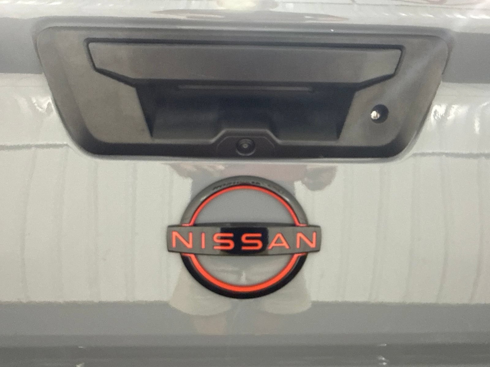 Used 2022 Nissan Frontier PRO-4X w/ Off-Road Protection Package AWD/4WD image 47