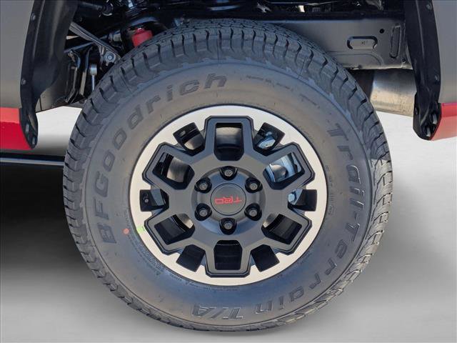 New 2025 Toyota Tacoma TRD Off-Road image 10