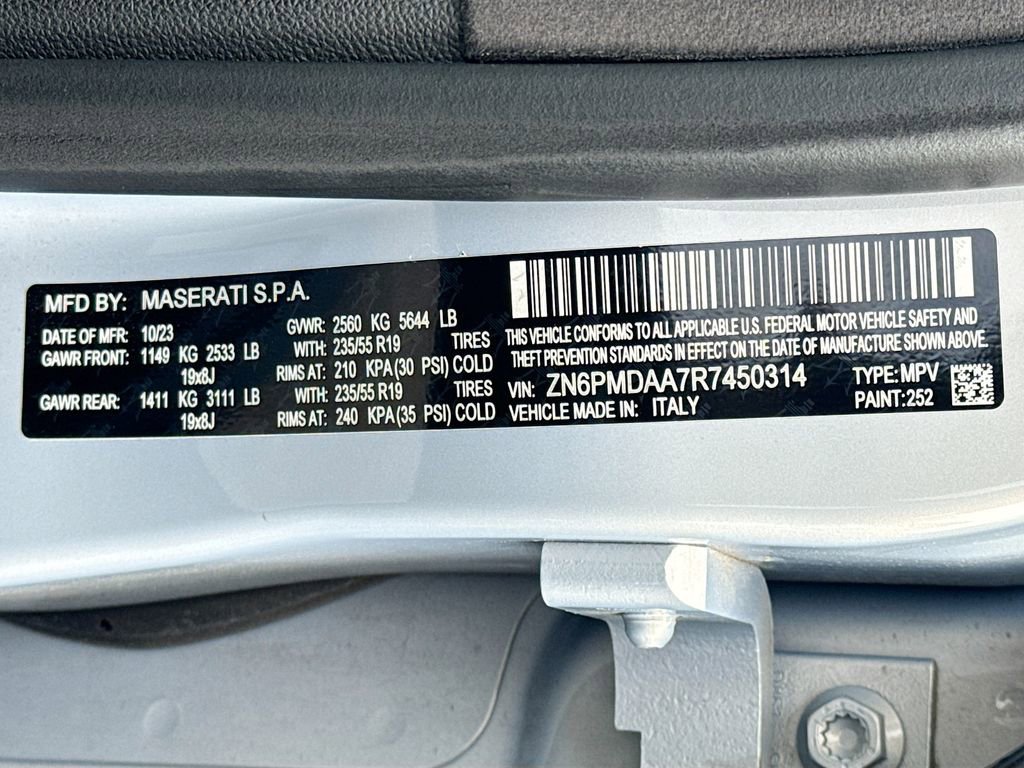 Used 2024 Maserati Grecale GT AWD/4WD image 34