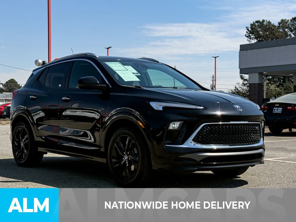 Used 2024 Buick Encore GX Sport Touring image 4