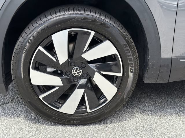 Used 2024 Volkswagen Atlas Cross Sport SE AWD/4WD image 30