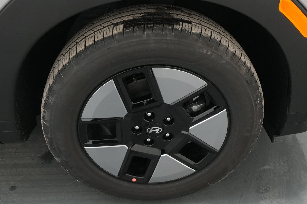 New 2026 Hyundai Santa Fe SE AWD/4WD image 14