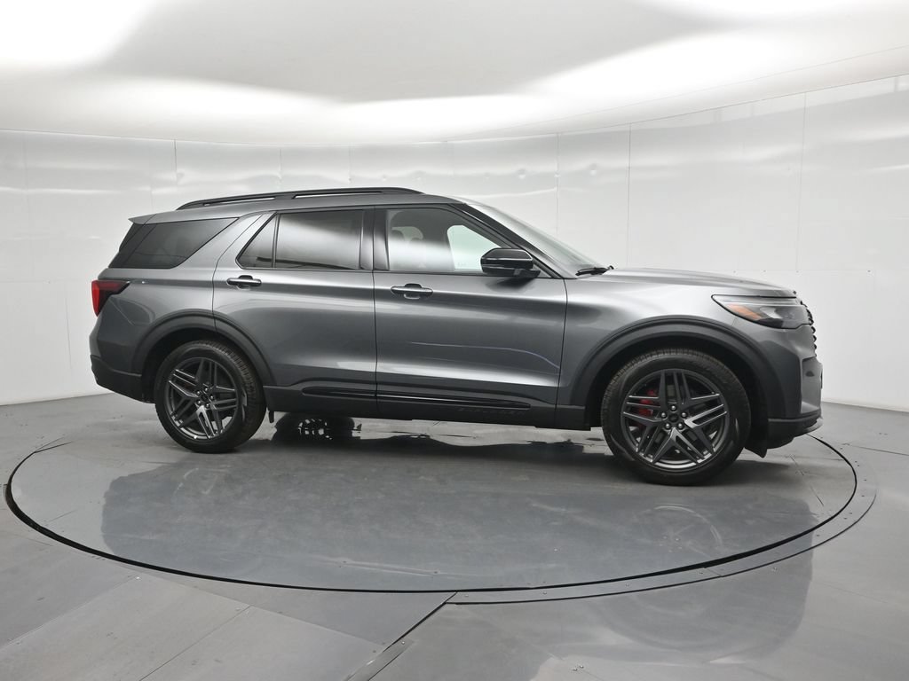 New 2026 Ford Explorer ST w/ Sun And Sound Package AWD/4WD image 22