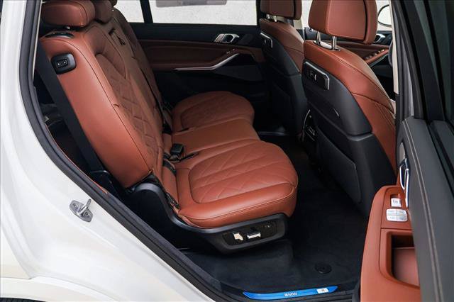 New 2027 BMW X7 xDrive40i AWD/4WD image 22