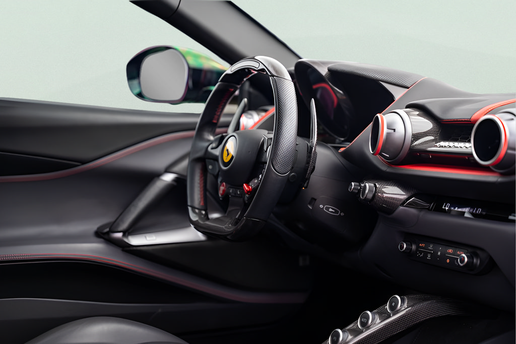 Used 2021 Ferrari 812 GTS RWD image 33