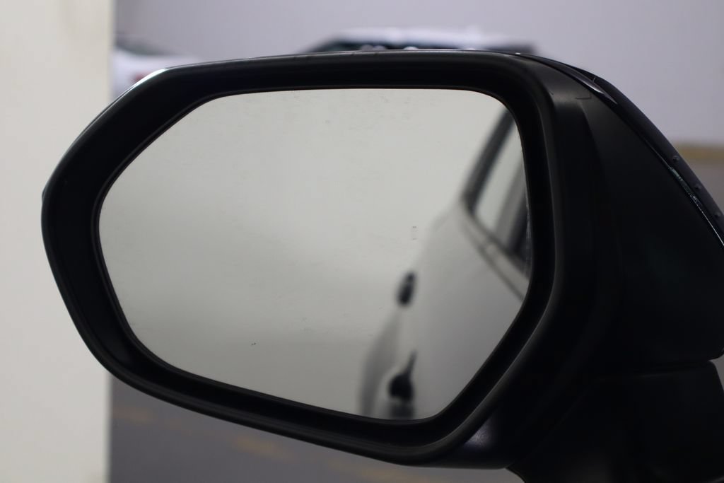 Used 2023 Toyota Corolla SE FWD image 34