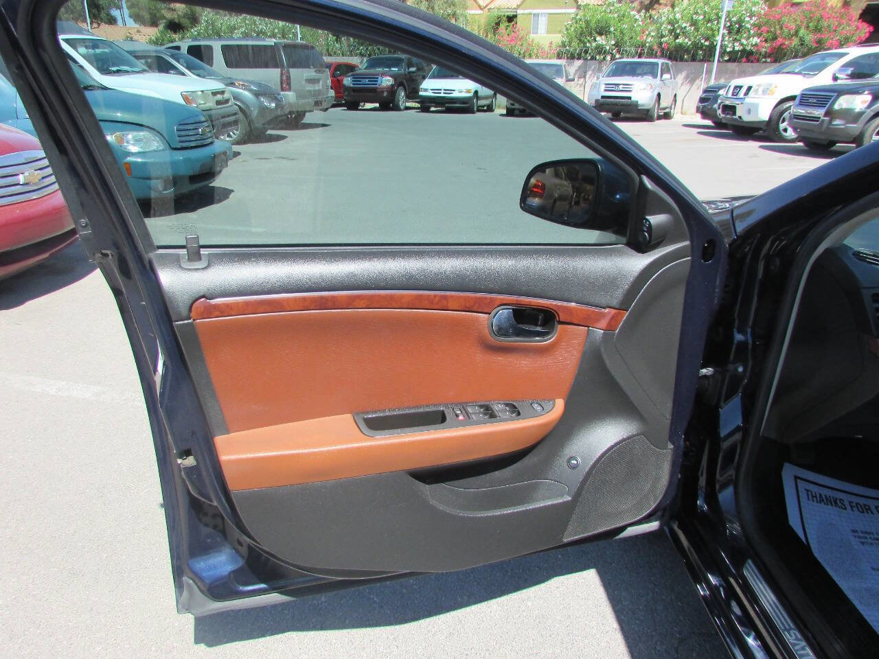 Used 2008 Saturn Aura XR w/ Premium Trim Package image 8