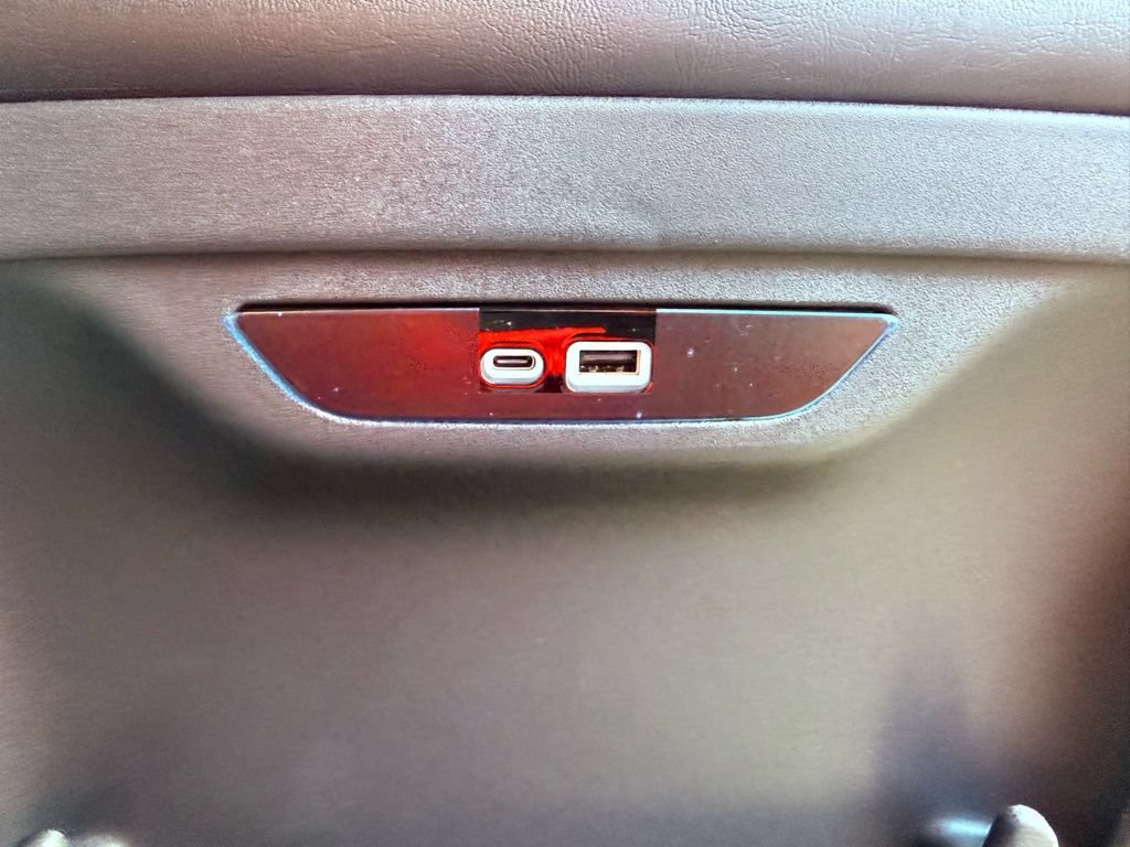 New 2026 Chrysler Pacifica Select FWD image 31