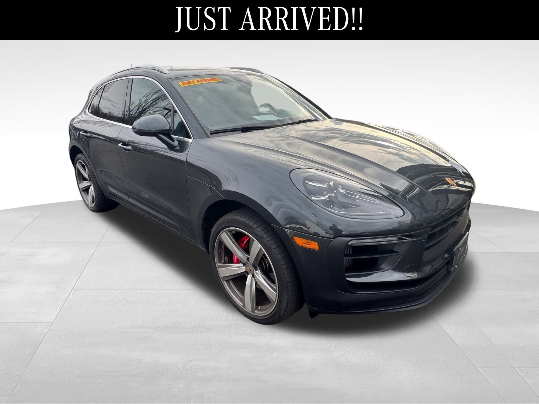 Used 2023 Porsche Macan S image 1