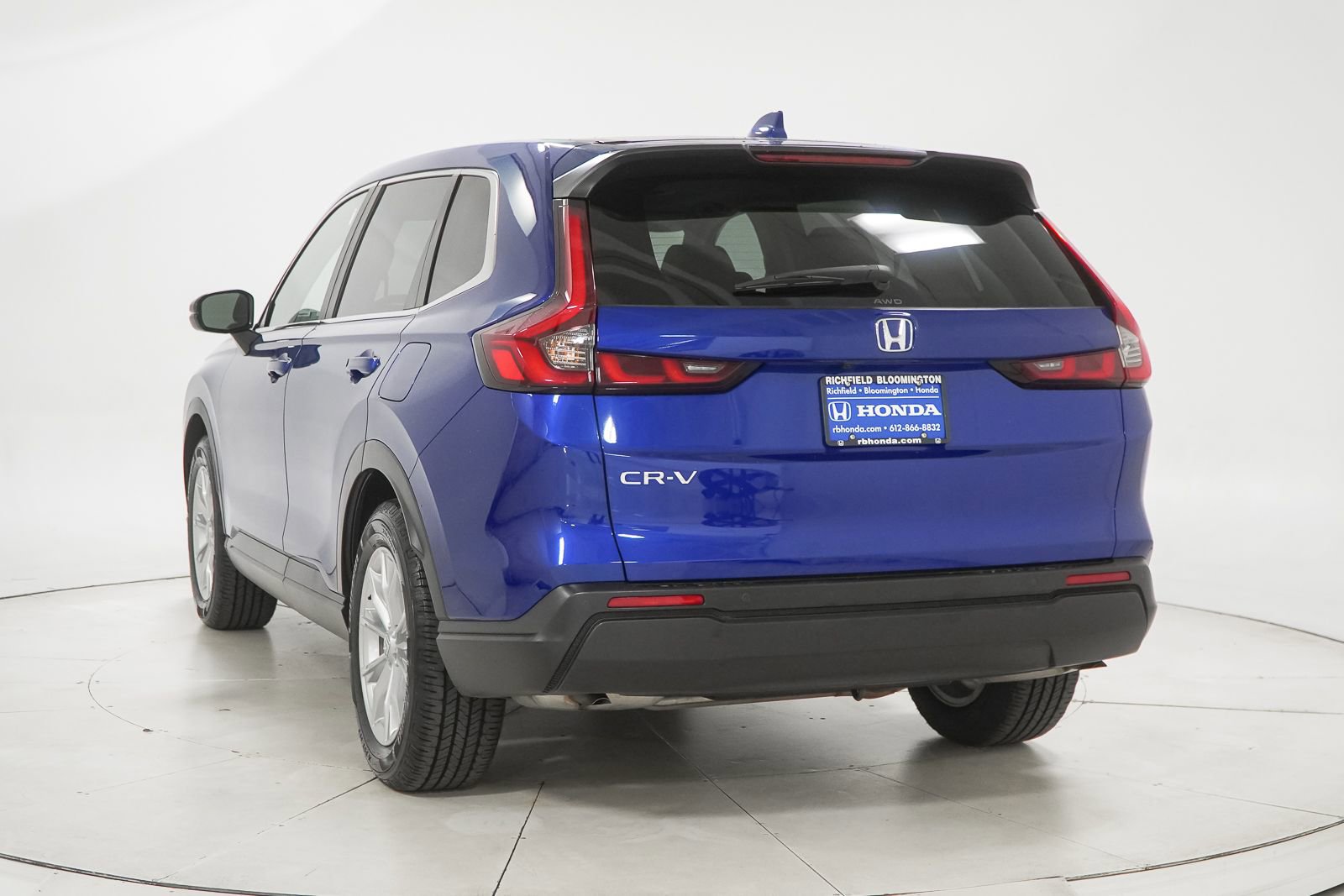Used 2023 Honda CR-V EX-L image 7