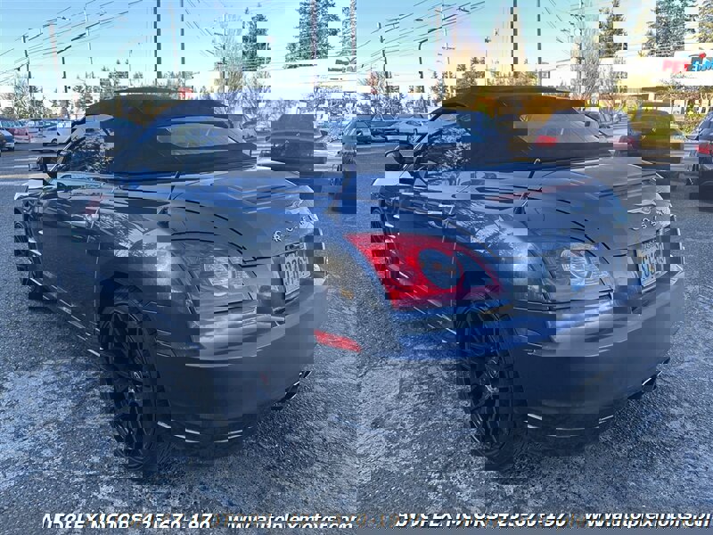 Used 2008 Chrysler Crossfire Limited image 5