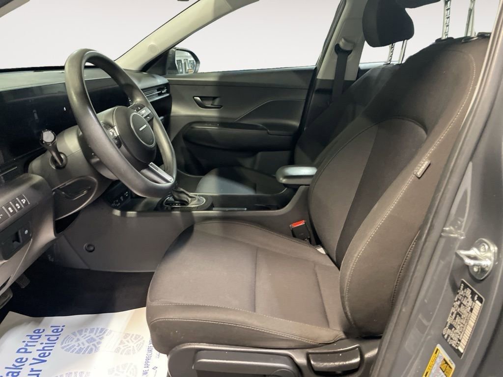 Certified 2024 Hyundai Kona SE image 17