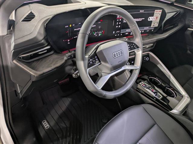 New 2025 Audi Q5 Premium w/ Premium Plus AWD/4WD image 3