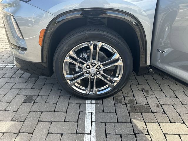 New 2026 Buick Enclave Sport Touring w/ LPO, Floor Liner Package image 48