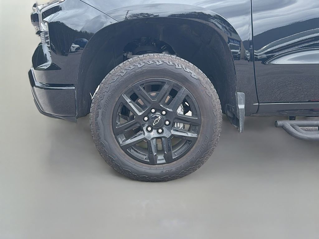 Used 2025 Chevrolet Silverado 1500 LT Trail Boss w/ Convenience Package II image 33