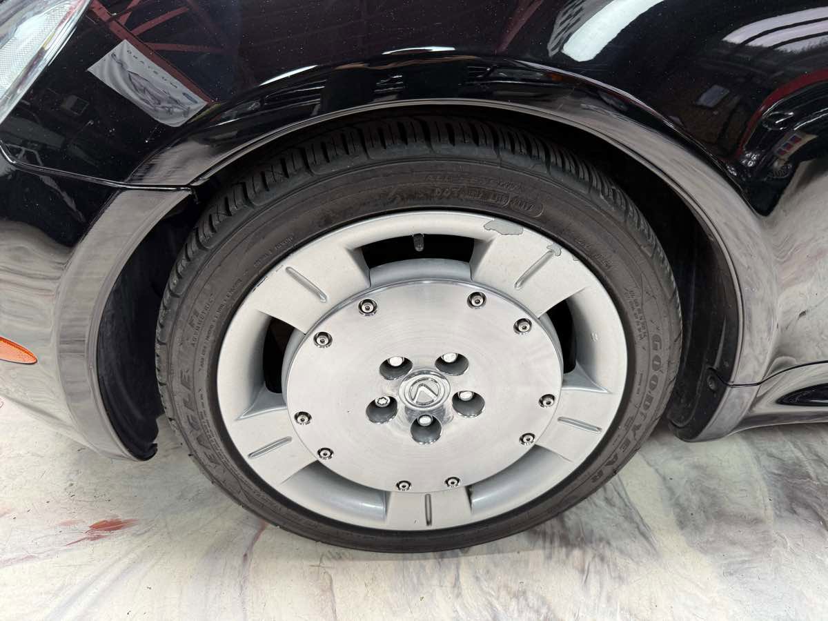 Used 2002 Lexus SC 430 Convertible RWD image 36