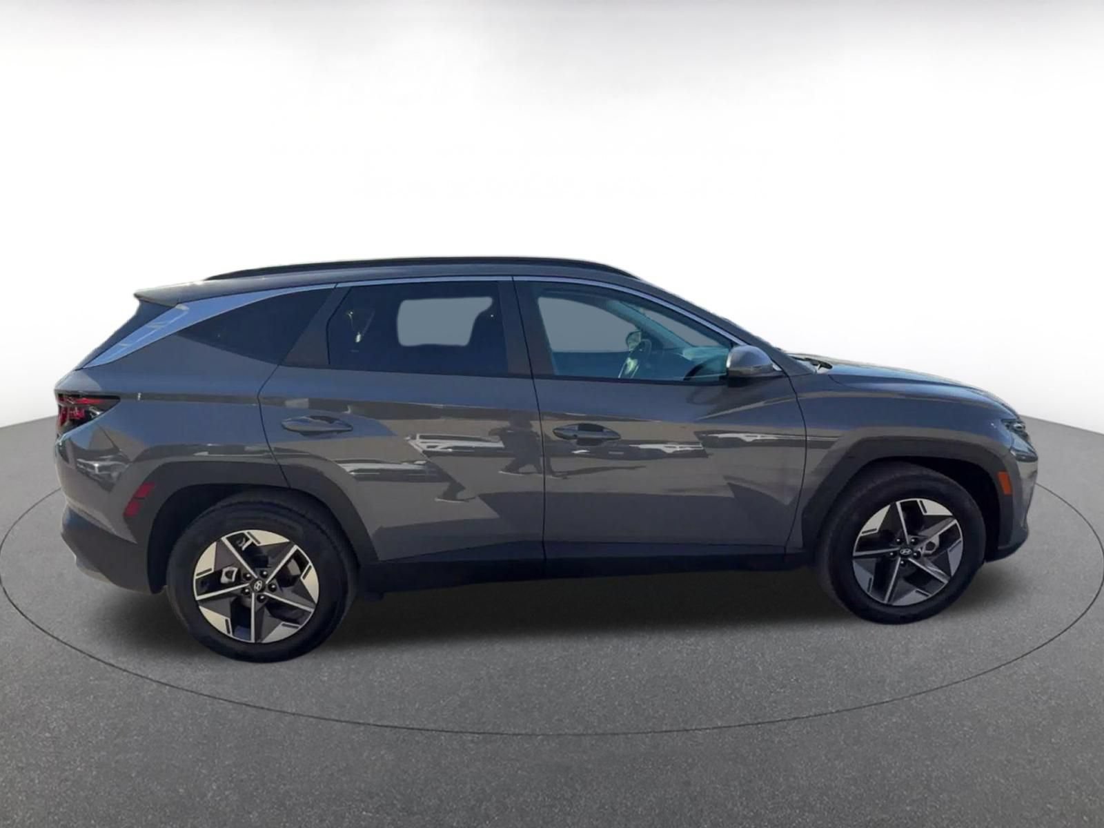 Used 2026 Hyundai Tucson SEL Plus FWD image 15