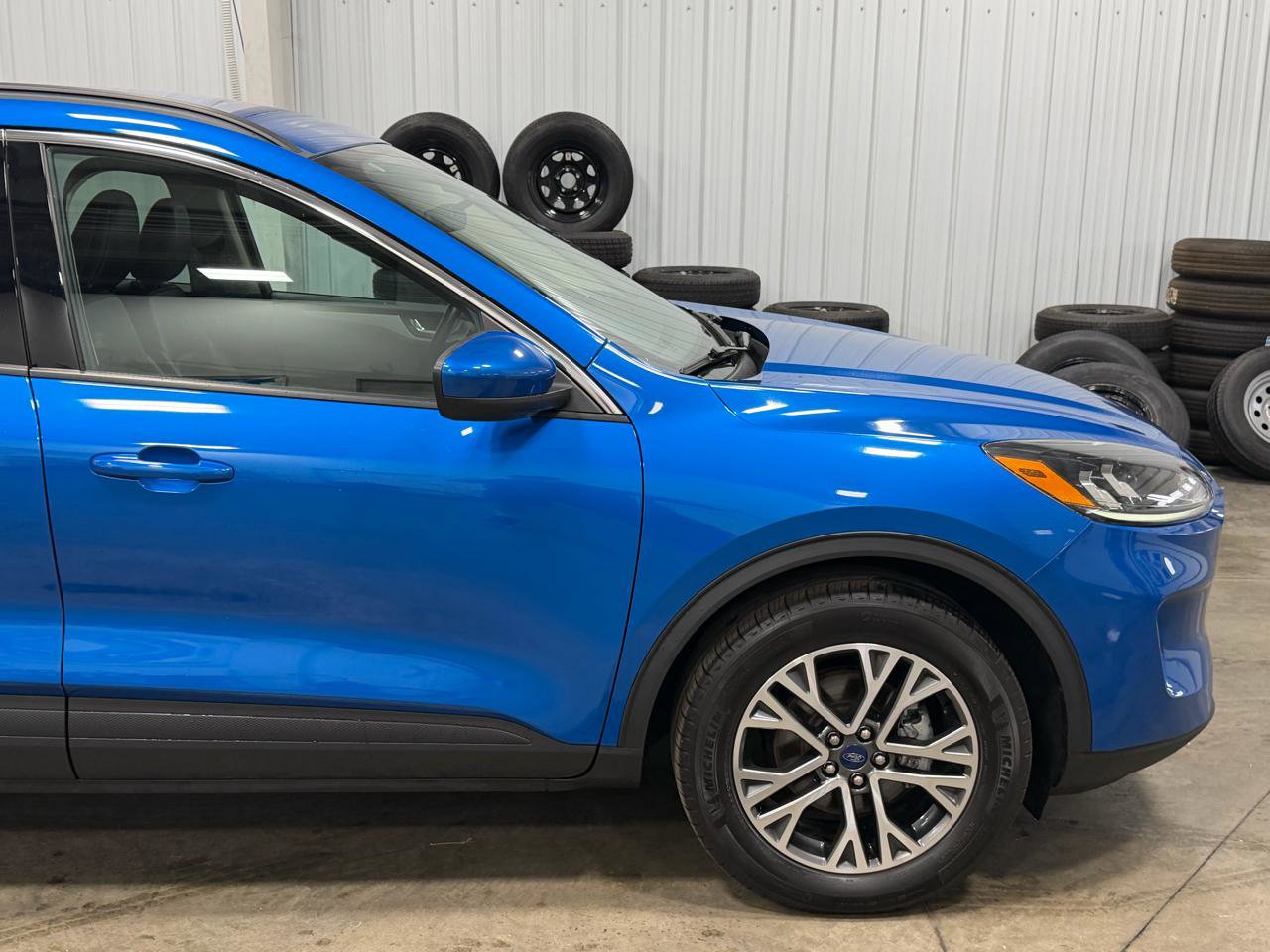 Used 2020 Ford Escape SEL image 25