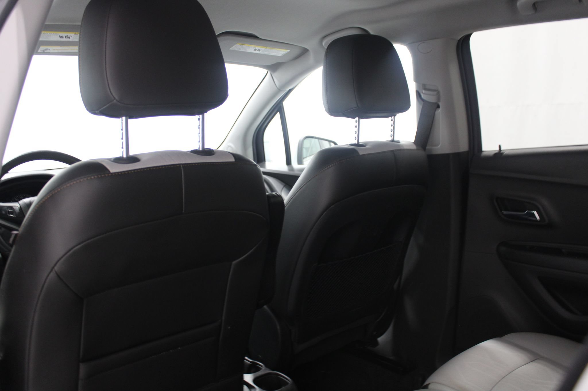 Used 2017 Chevrolet Trax LT w/ LT Convenience Package FWD image 16