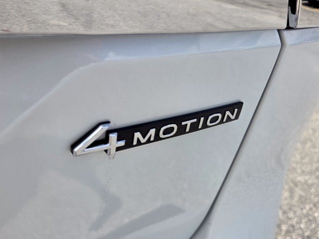 New 2026 Volkswagen Atlas SEL Premium R-Line AWD/4WD image 13