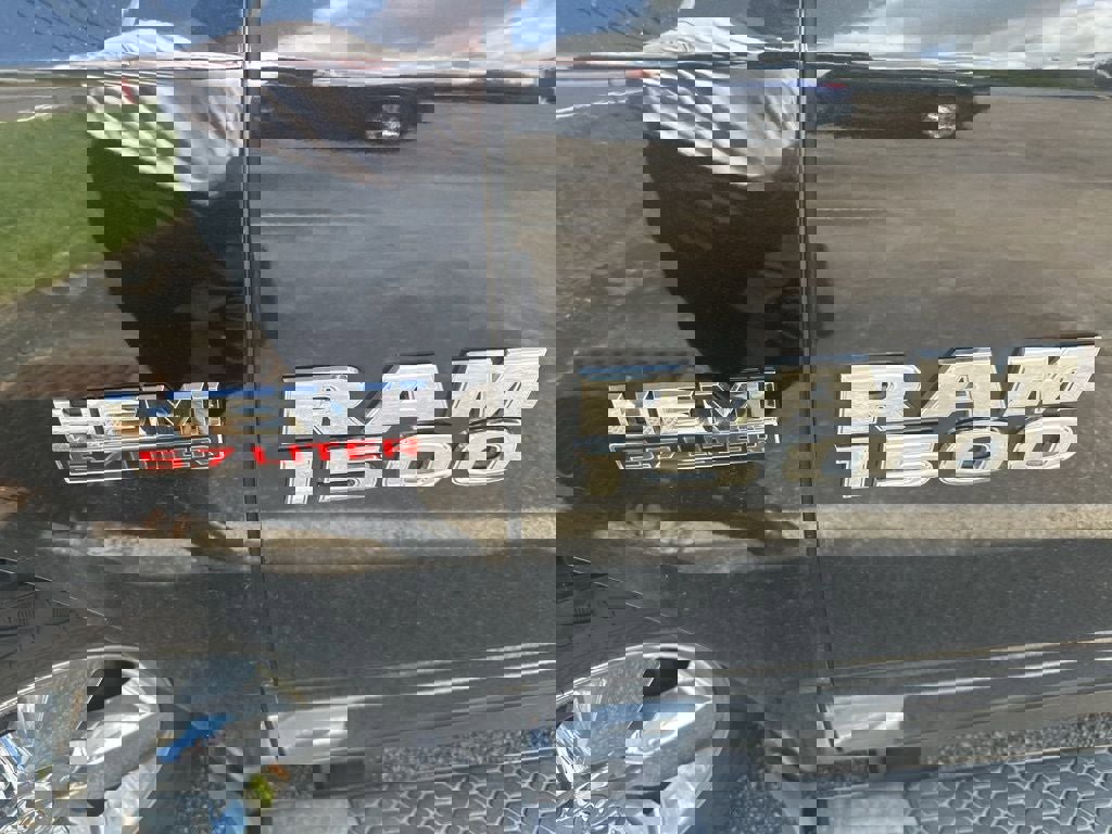 Used 2018 RAM 1500 Big Horn image 4