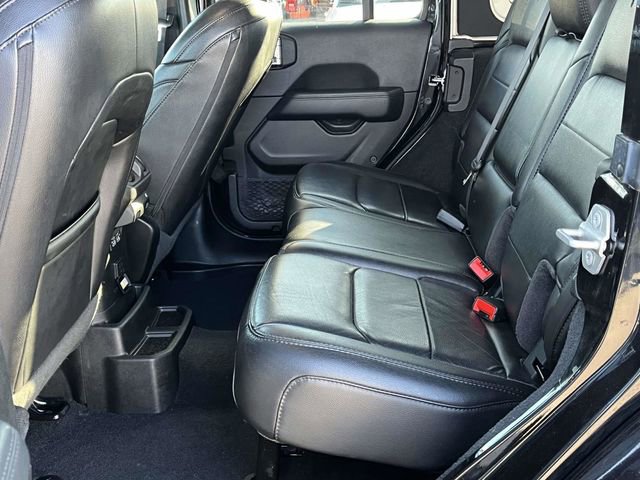 Used 2021 Jeep Wrangler Unlimited Sahara image 15