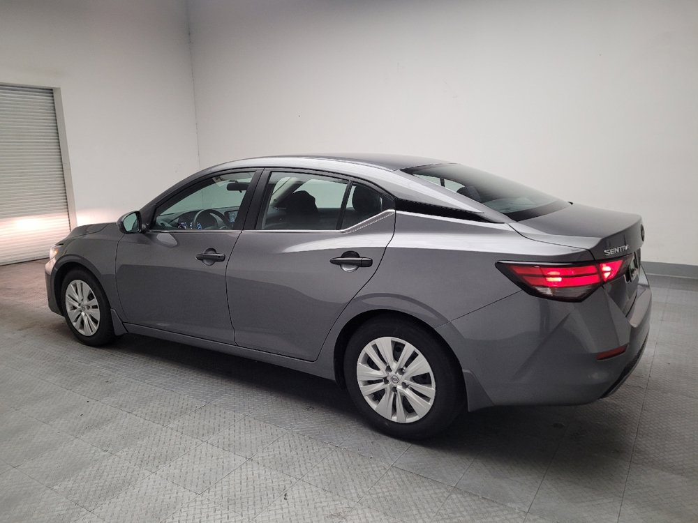Used 2025 Nissan Sentra S FWD image 3