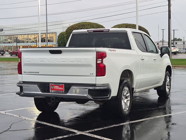 Used 2024 Chevrolet Silverado 1500 LT AWD/4WD image 6
