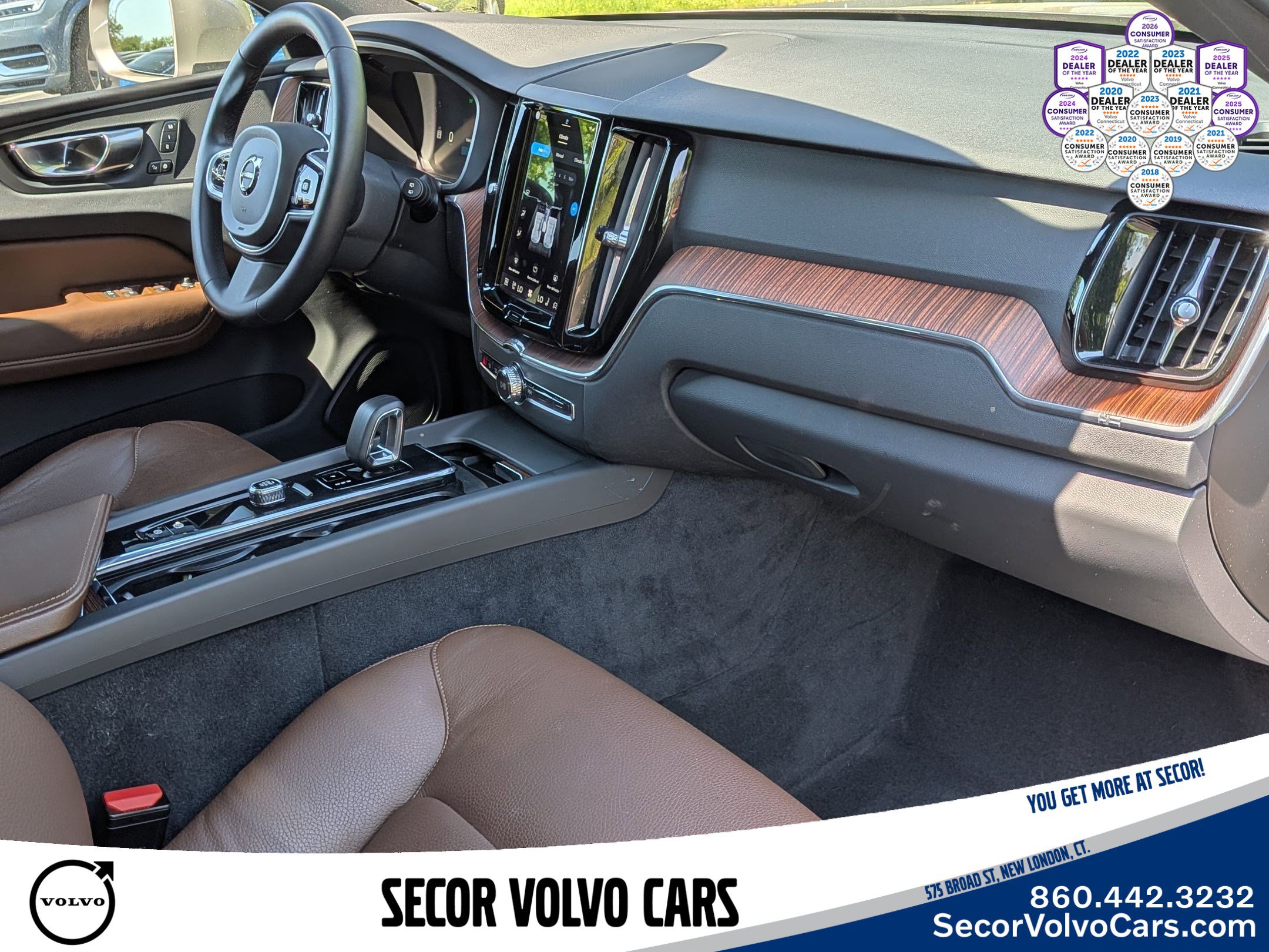 Certified 2023 Volvo XC60 B5 Plus w/ Climate Package AWD/4WD image 27