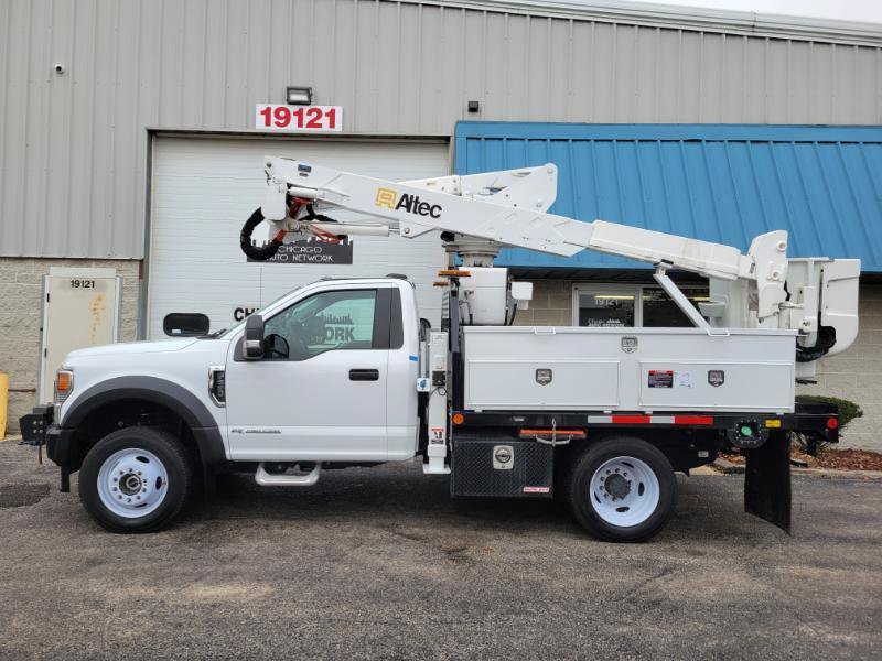 Used 2022 Ford F550 4x4 Regular Cab Super Duty image 3