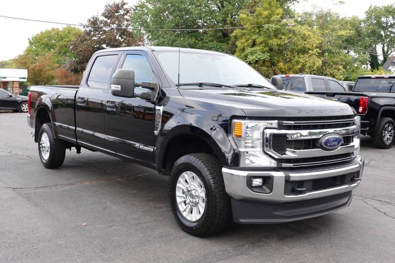 Used 2022 Ford F350 XLT w/ XLT Value Package image 4