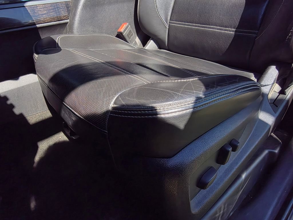 Used 2016 GMC Sierra 1500 Denali w/ Denali Ultimate Package AWD/4WD image 23