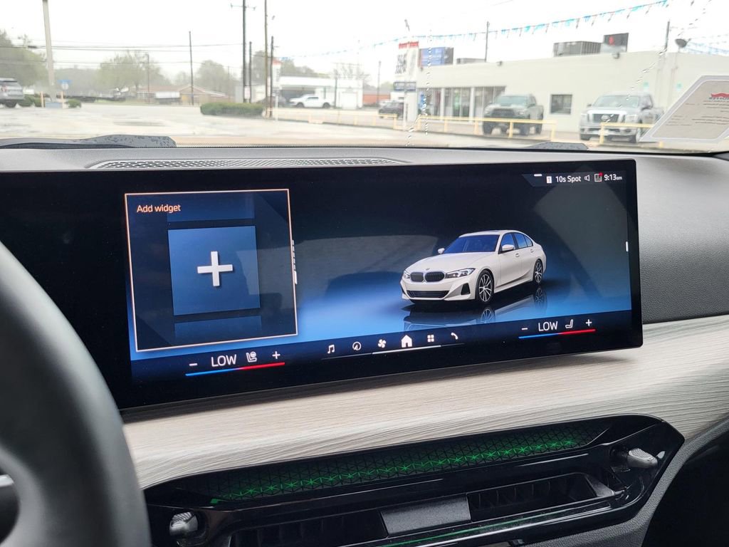 Used 2025 BMW 330i Sedan image 26