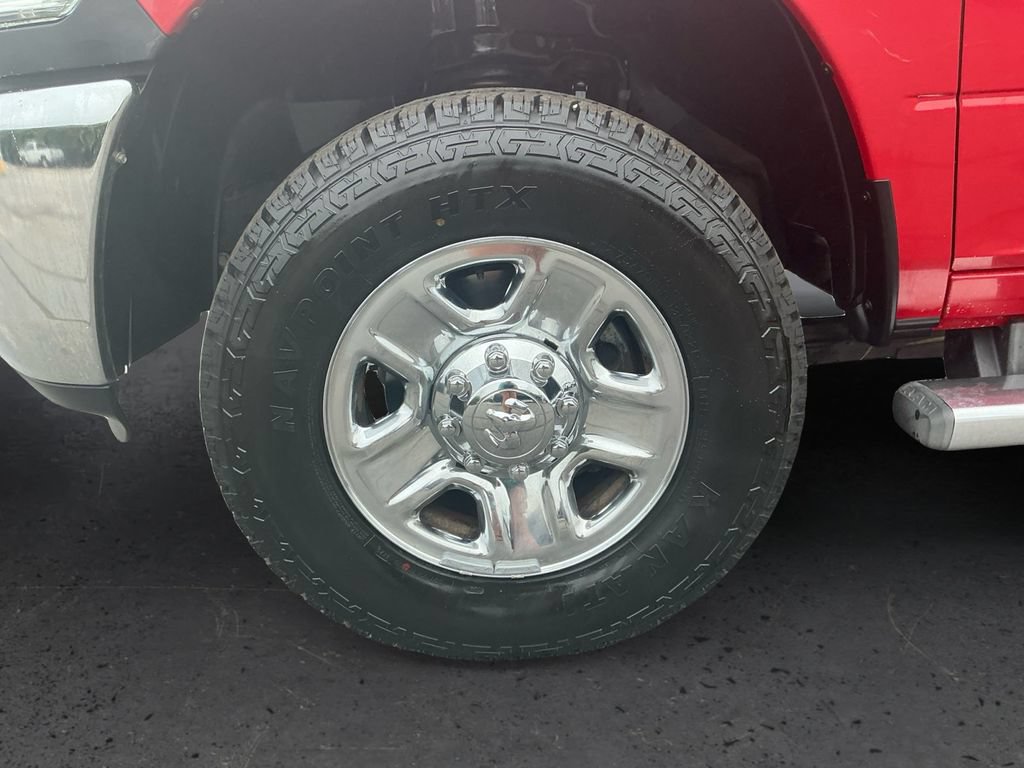 Used 2014 RAM 3500 Tradesman w/ Chrome Appearance Group AWD/4WD image 13