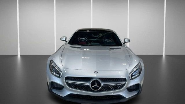 Used 2017 Mercedes-Benz AMG GT Coupe image 2