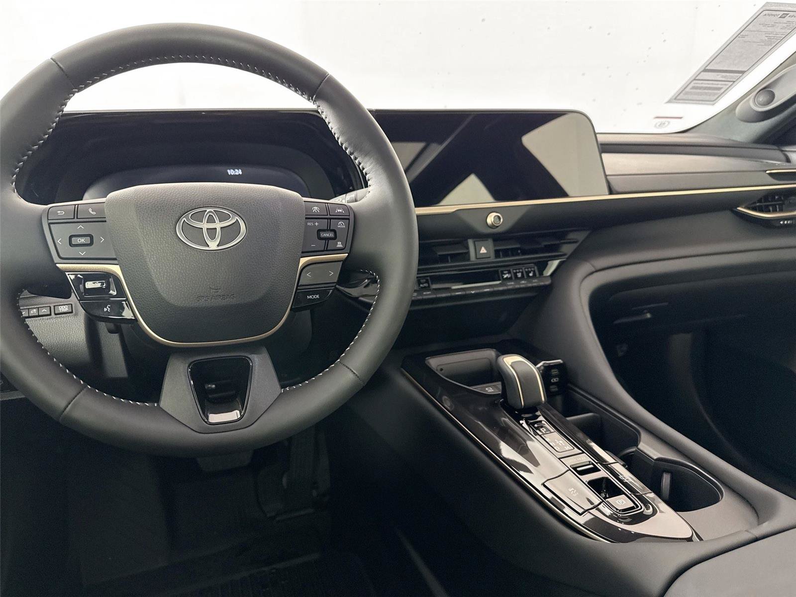 Certified 2026 Toyota Crown Platinum AWD/4WD image 34